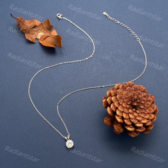 NEW Certified 1ct. t.w. Moissanite Solitare Pendant Necklace - Picture 4 of 6